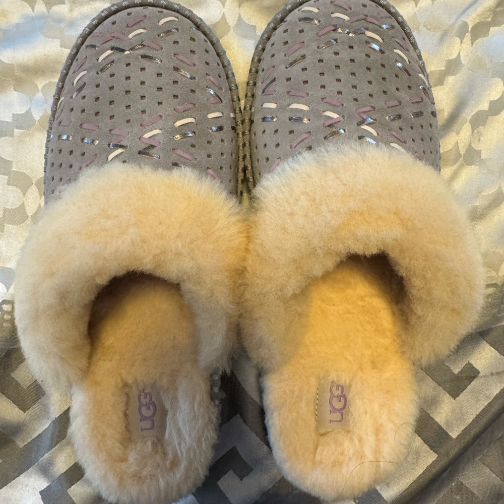 UGG Perforated Gray and Cream Sheepskin Slippers